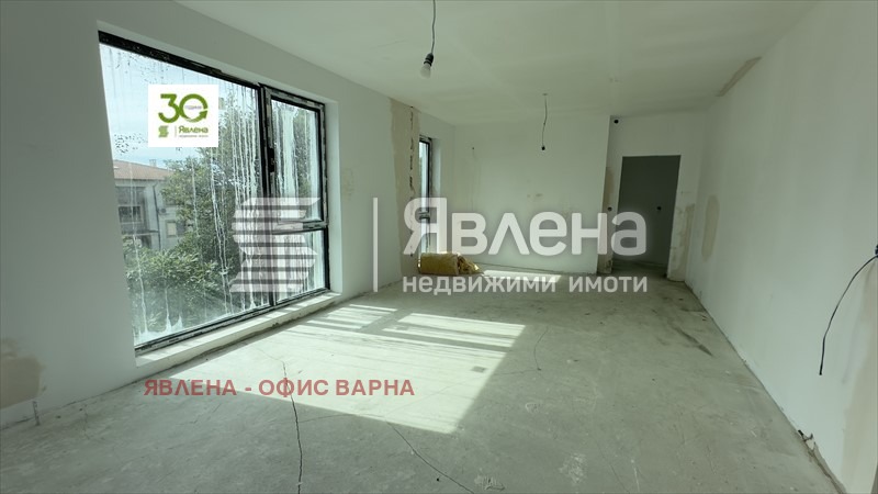 Продава 3-СТАЕН, гр. Варна, м-т Долна Трака, снимка 3 - Aпартаменти - 48524916