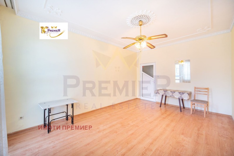 Zu verkaufen  2 Schlafzimmer Warna , Mladost 1 , 60 qm | 19126403