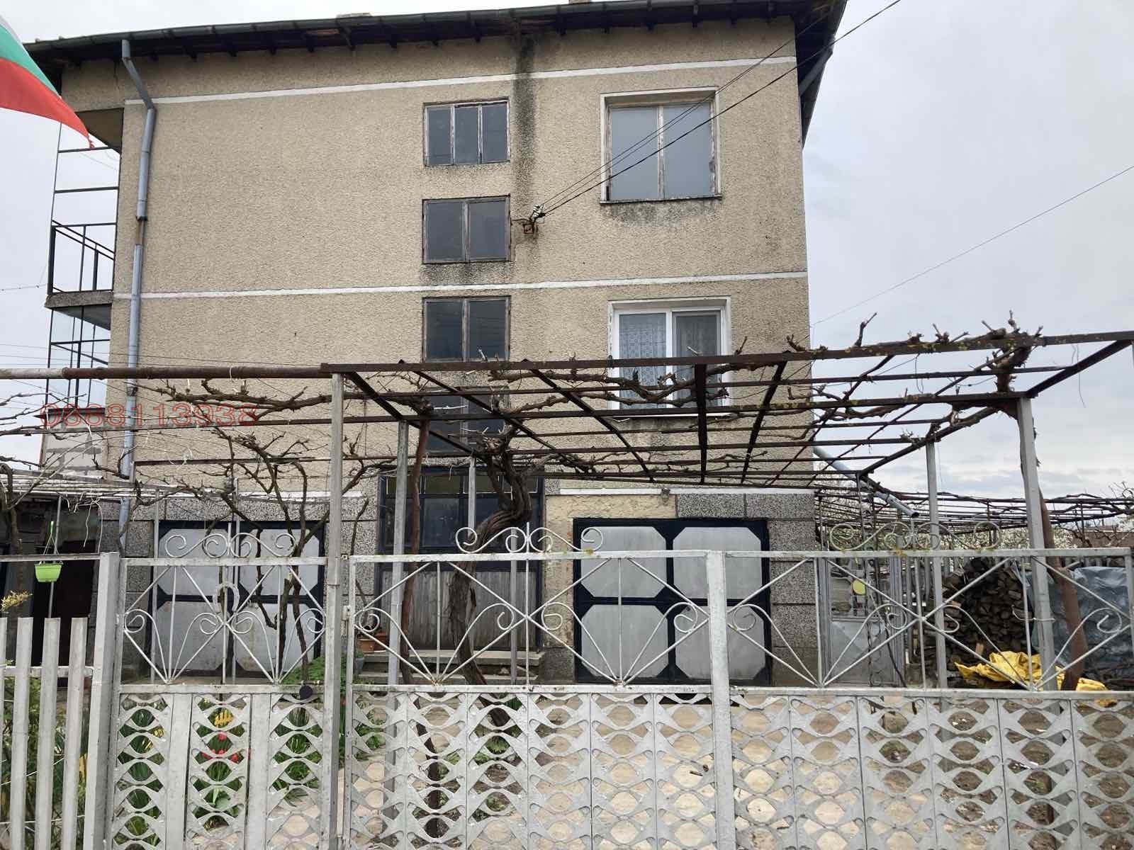 Продава ЕТАЖ ОТ КЪЩА, гр. Добрич, Рилци