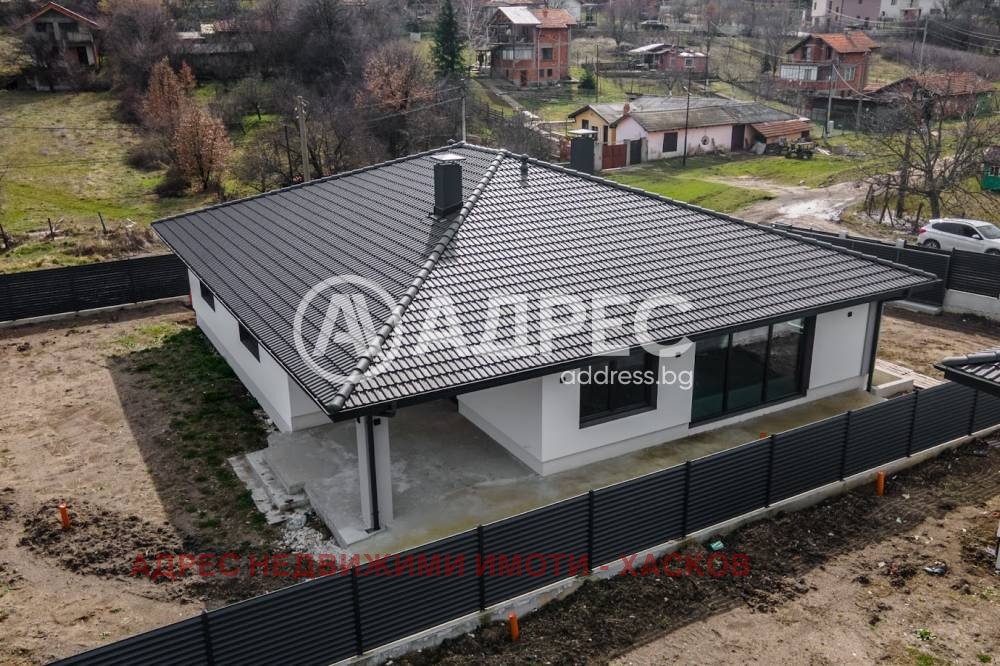 Продава КЪЩА, гр. Хасково, в.з. Хасково, снимка 4 - Къщи - 54118707