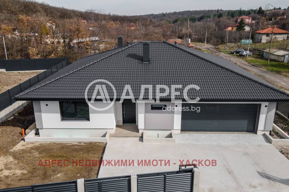 Продава КЪЩА, гр. Хасково, в.з. Хасково, снимка 3 - Къщи - 54118707