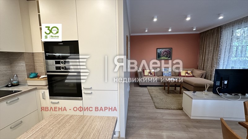 Продава 3-СТАЕН, гр. Варна, Бриз, снимка 6 - Aпартаменти - 49443805