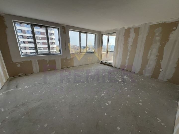 Продава 3-СТАЕН, гр. Варна, Трошево, снимка 2 - Апартаменти - 54264059