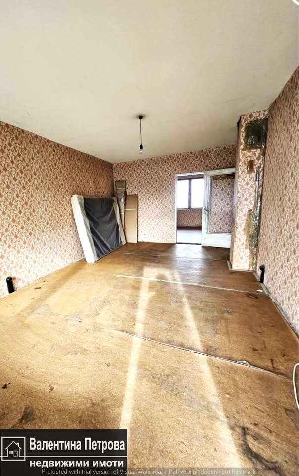 Продава 4-СТАЕН, гр. Русе, Чародейка - Юг, снимка 2 - Апартаменти - 55372086