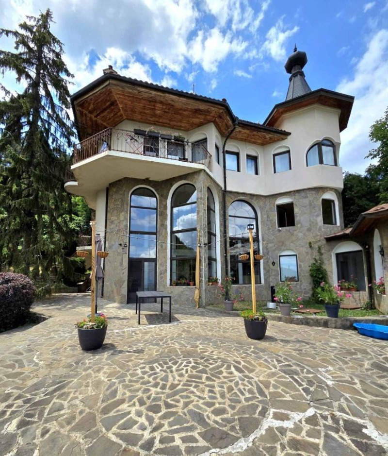 Продава  Къща град Кюстендил , в.з. Юг , 636 кв.м | 74425131
