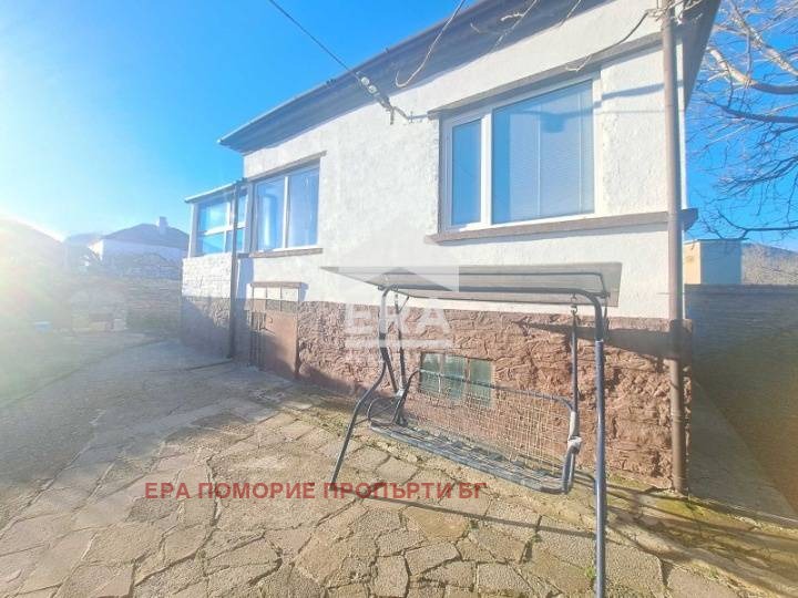 Продава КЪЩА, с. Подвис, област Бургас, снимка 13 - Къщи - 52808383