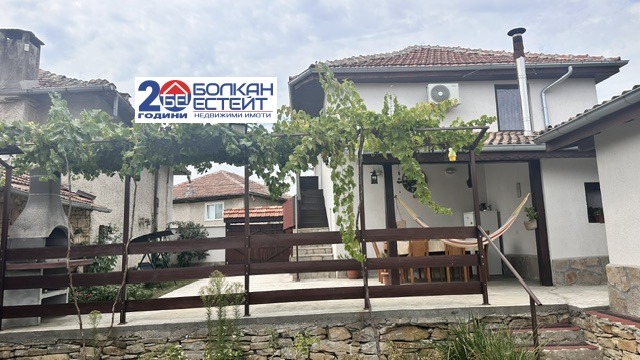 Продава КЪЩА, с. Керека, област Габрово, снимка 3 - Къщи - 53796512