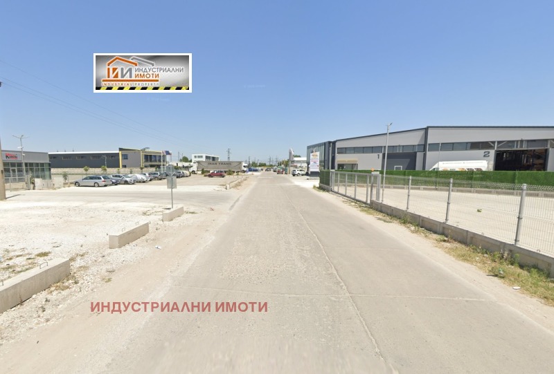 Myytävänä  Juoni Plovdiv , Industrialna zona - Trakija , 3692 neliömetriä | 45676837 - kuva [2]