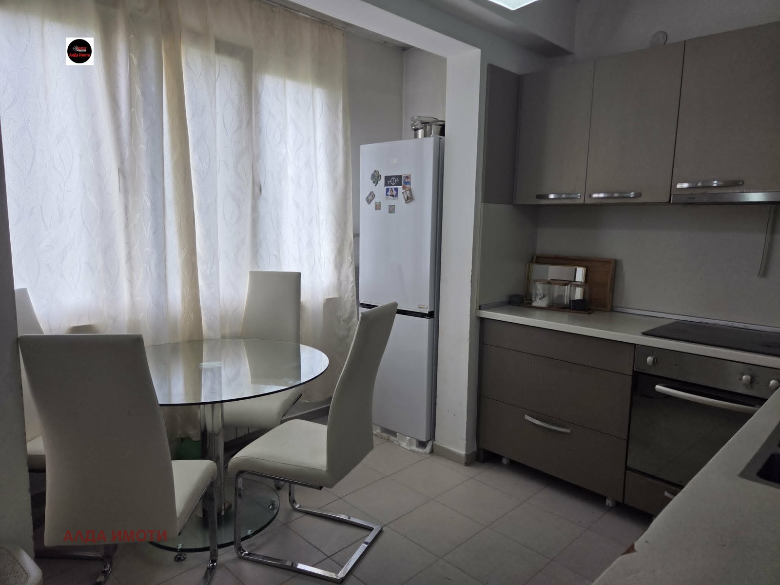 Продава 3-СТАЕН, гр. София, Сердика, снимка 2 - Апартаменти - 54400216