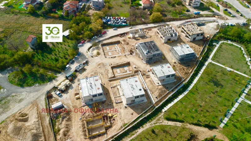 Продава КЪЩА в град Варна, Галата - 229 кв.м / При запитване, ЯВЛЕНА - ОФИС ВАРНА