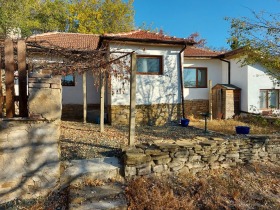 Продажба на имоти в с. Терзийско, област Бургас - изображение 2 
