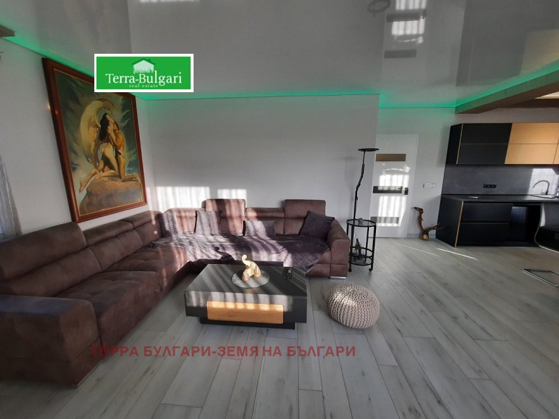 Продава  3-стаен град Перник , Изток , 117 кв.м | 74548410 - изображение [4]