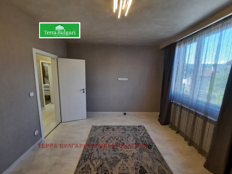 Продава  3-стаен град Перник , Изток , 117 кв.м | 74548410 - изображение [13]