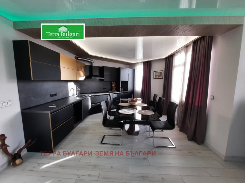 Продава  3-стаен град Перник , Изток , 117 кв.м | 74548410 - изображение [7]