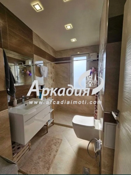 Продава  3-стаен град Пловдив , Въстанически , 104 кв.м | 49787265 - изображение [8]