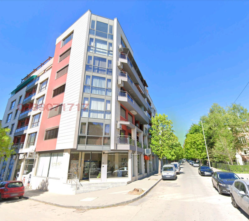 Продава  3-стаен, град Плевен, Идеален център •  247 000 EUR • ID 60051339 — holmes.bg - [1] 