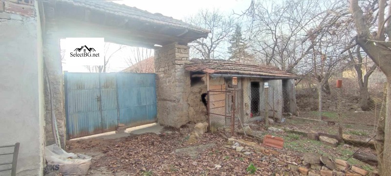 Продава КЪЩА, с. Ново село, област Велико Търново, снимка 9 - Къщи - 45204241