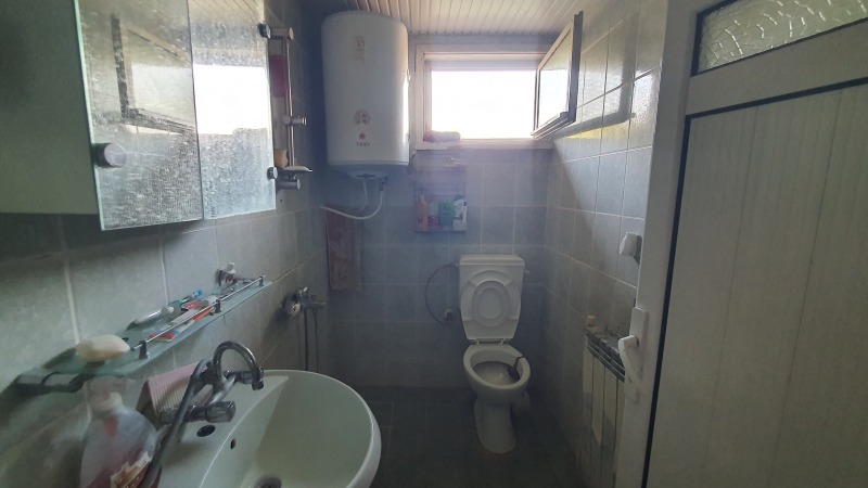 Продава КЪЩА, с. Покрайна, област Видин, снимка 13 - Къщи - 52814988