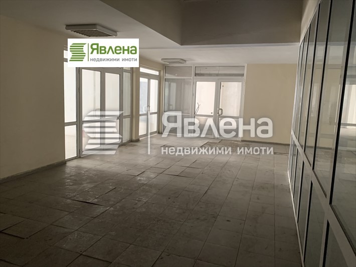In vendita  Negozio Sofia , Krasno selo , 81 mq | 24679482 - Immagine [4]