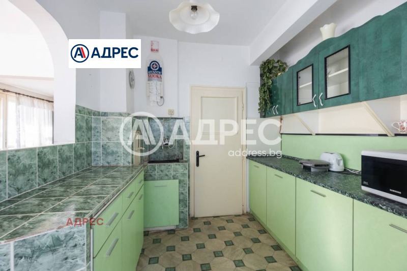 Продава 3-СТАЕН, гр. Добрич, Център, снимка 3 - Aпартаменти - 49269434