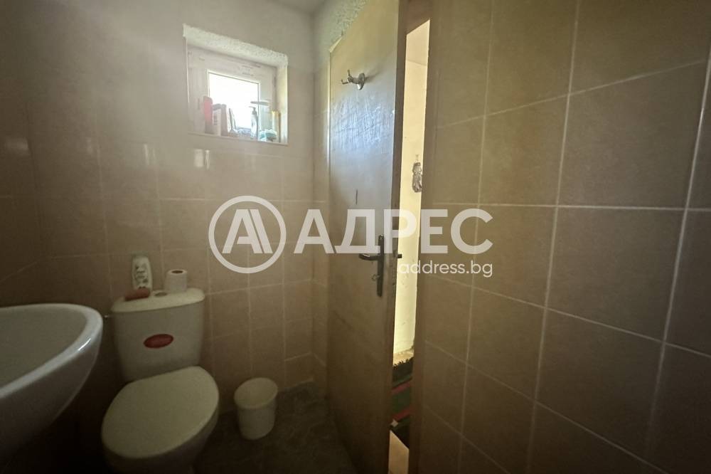 Продава КЪЩА, с. Градец, област София област, снимка 11 - Къщи - 55800636