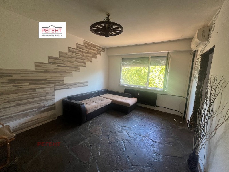 À venda  1 quarto Gabrovo , Trendafil 2 , 57 m² | 79453330