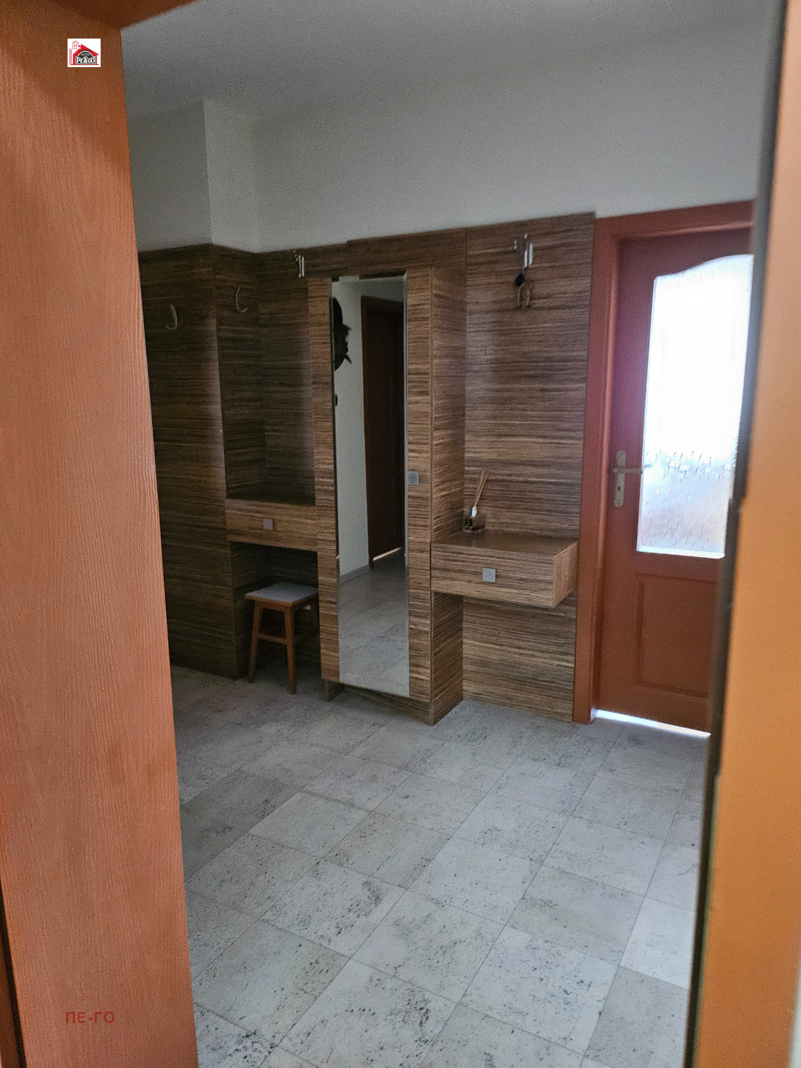 Продава ЕТАЖ ОТ КЪЩА, гр. Пазарджик, Център, снимка 7 - Етаж от къща - 55107368