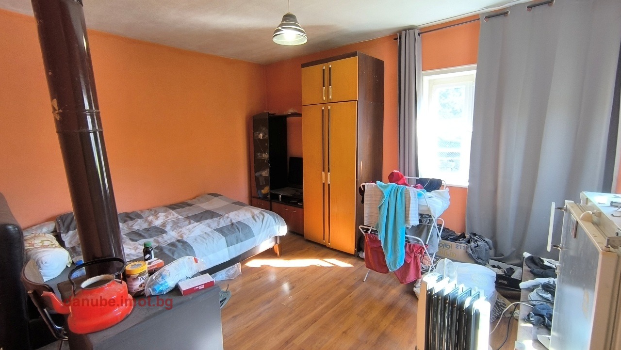 Продава КЪЩА, с. Костанденец, област Разград, снимка 3 - Къщи - 53683799