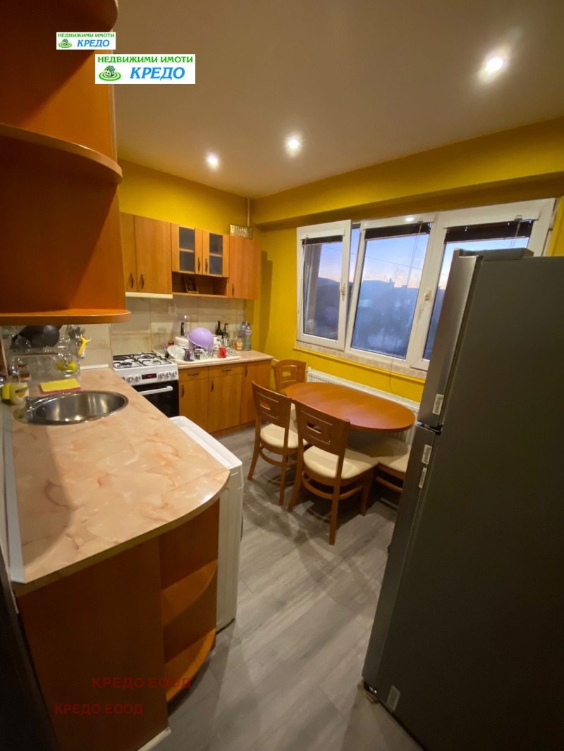 Продава 2-СТАЕН, гр. Перник, Изток, снимка 8 - Апартаменти - 52652928