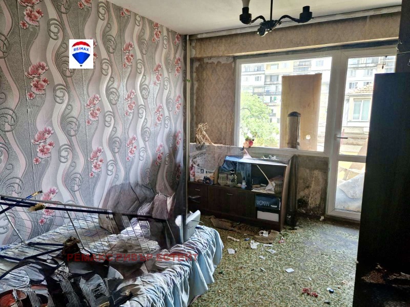Продается  2 спальни Русе , Възраждане , 83 кв.м | 86572131 - изображение [2]