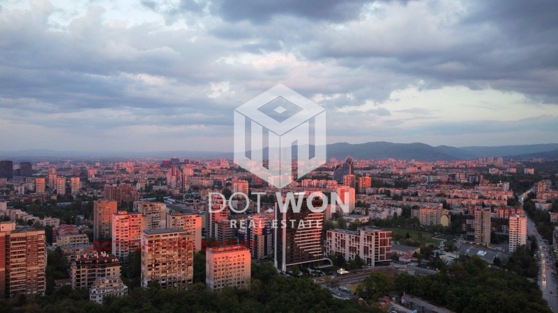 Till salu  2 sovrum Sofia , Izgrev , 131 kvm | 26240095 - bild [13]