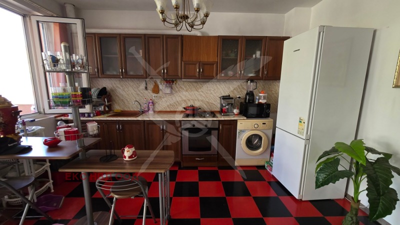 Zu verkaufen  2 Schlafzimmer region Pasardschik , Peshtera , 113 qm | 60905280 - Bild [8]