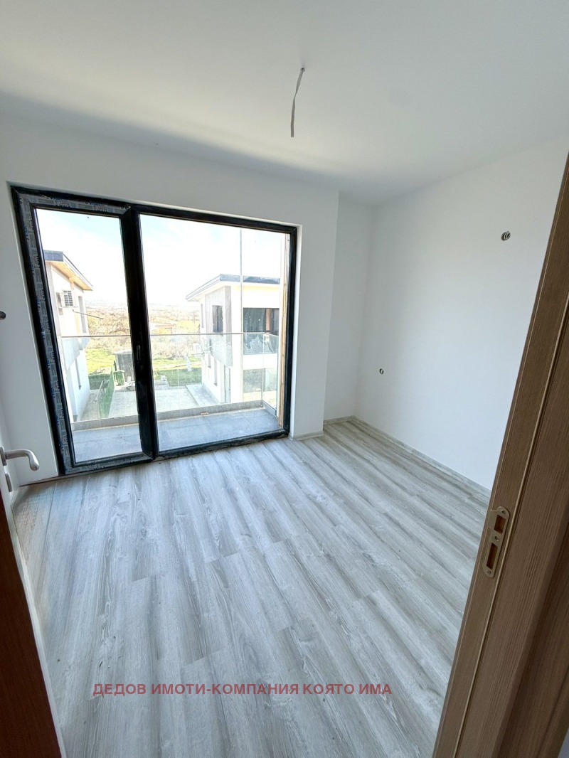 Продава КЪЩА, с. Богомилово, област Стара Загора, снимка 15 - Къщи - 52270548