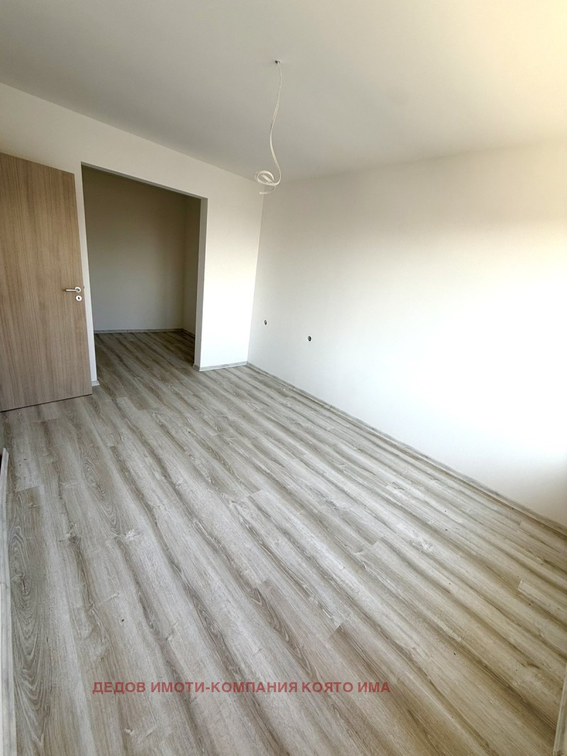 Продава КЪЩА, с. Богомилово, област Стара Загора, снимка 16 - Къщи - 52270548