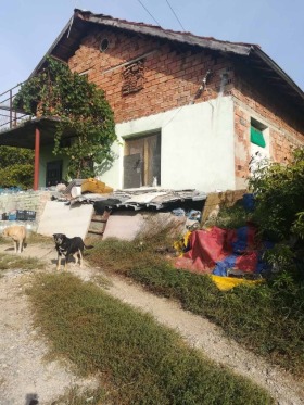 Продажба на имоти в с. Тишевица, област Враца - изображение 1 