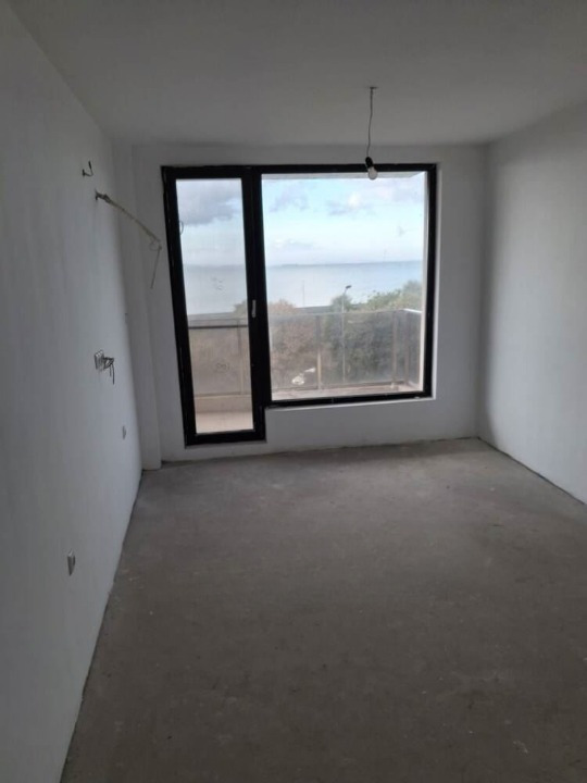 Продава 2-СТАЕН, гр. Поморие, област Бургас, снимка 2 - Апартаменти - 52093963