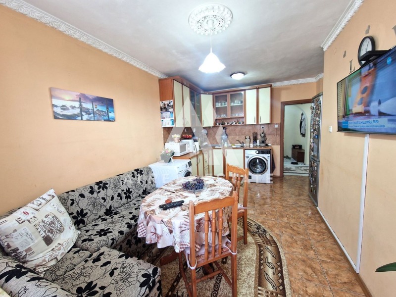 In vendita  2 camere da letto Pleven , Storgoziia , 108 mq | 23905510 - Immagine [2]