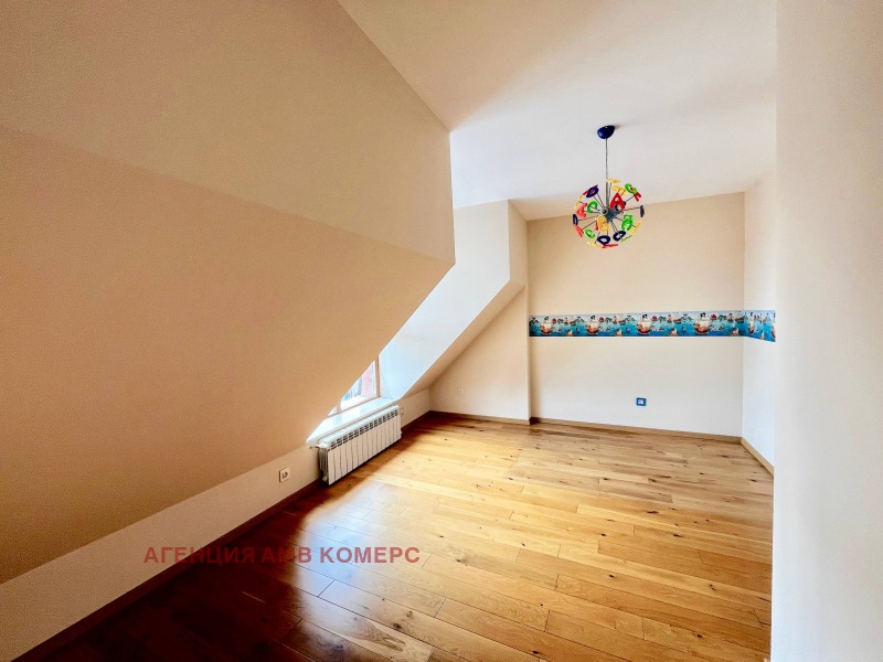 Till salu  3+ sovrum Sofia , Manastirski livadi , 300 kvm | 74083961 - bild [5]