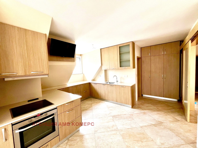 Till salu  3+ sovrum Sofia , Manastirski livadi , 300 kvm | 74083961 - bild [8]