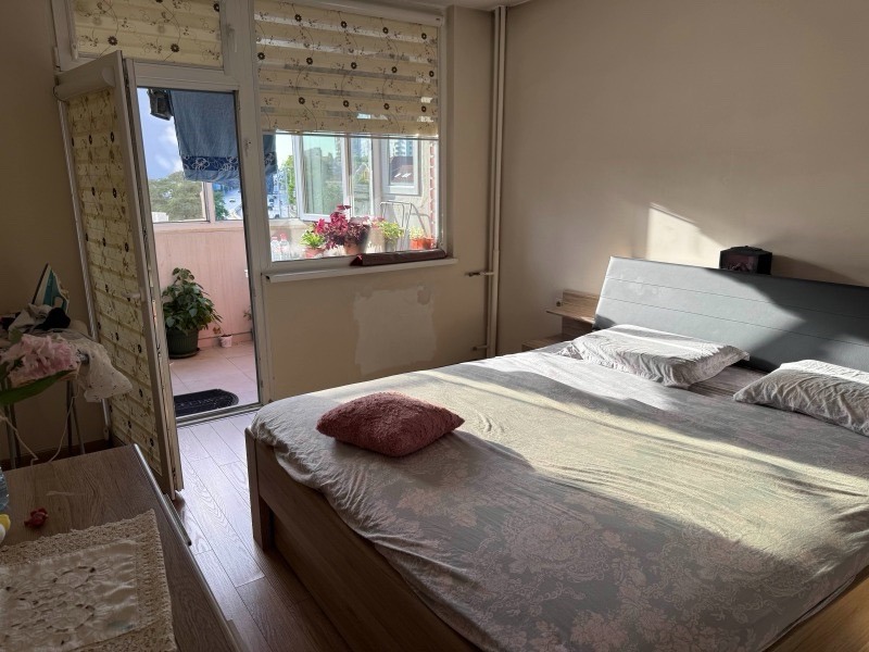 Продава МНОГОСТАЕН, гр. София, Зона Б-18, снимка 12 - Апартаменти - 53690679