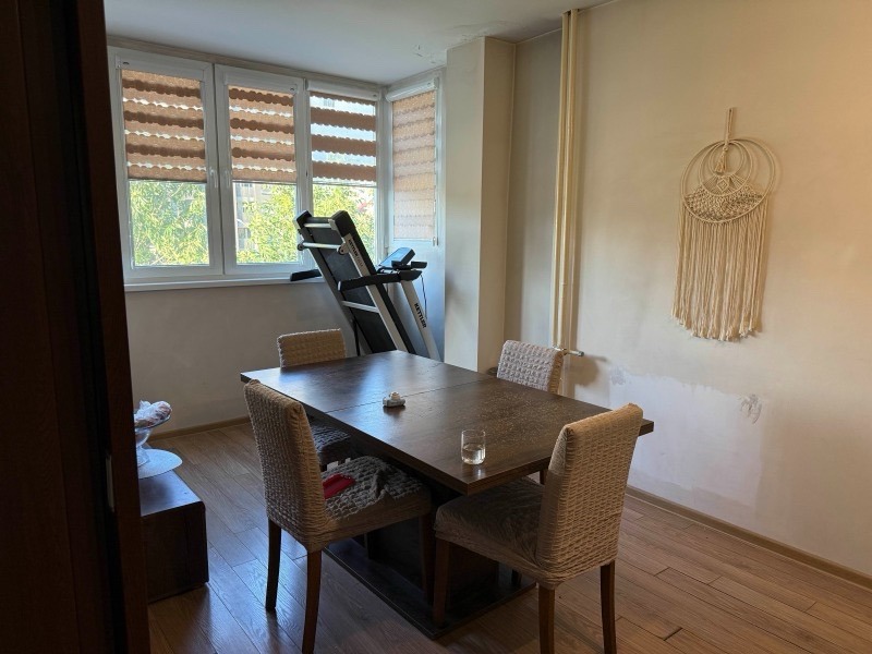 Продава МНОГОСТАЕН, гр. София, Зона Б-18, снимка 5 - Апартаменти - 53690679