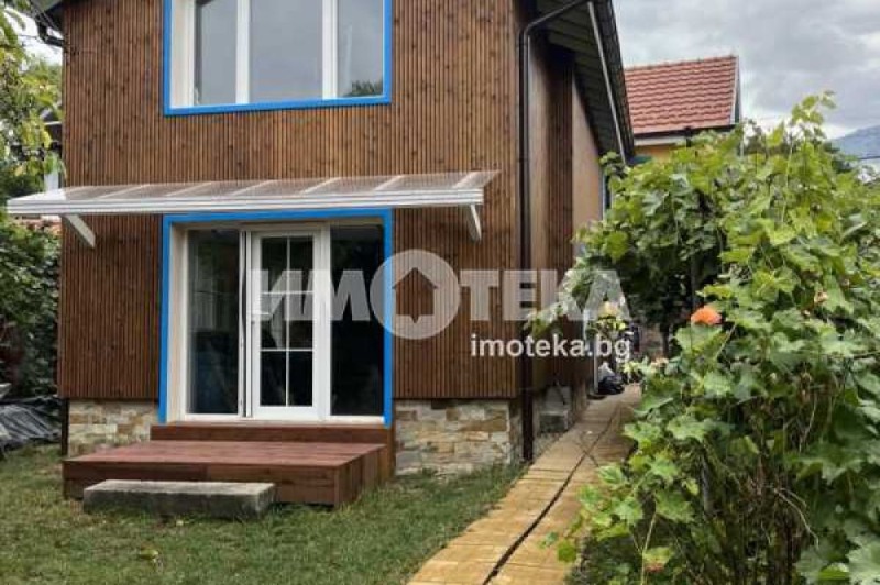 Продава КЪЩА, с. Бистрица, област София-град, снимка 11 - Къщи - 49402612