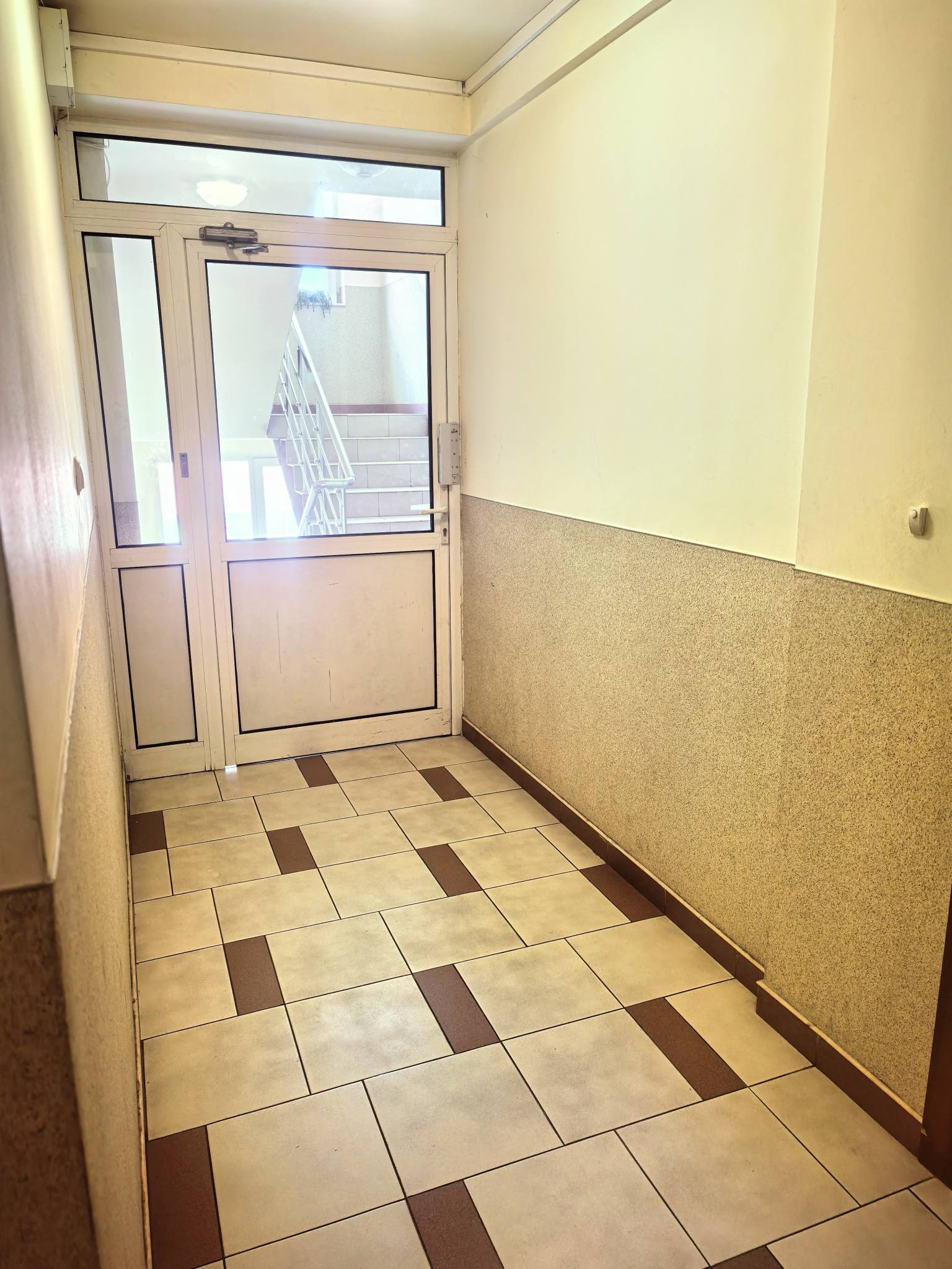 Продава 2-СТАЕН, гр. София, Борово, снимка 14 - Апартаменти - 54328290