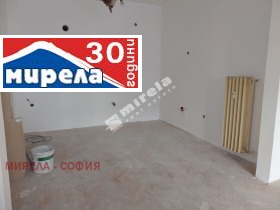 2 slaapkamers Tsentar, Sofia 3