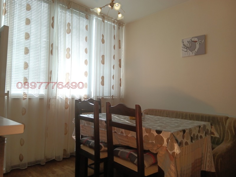 Продава 2-СТАЕН, гр. Сандански, област Благоевград