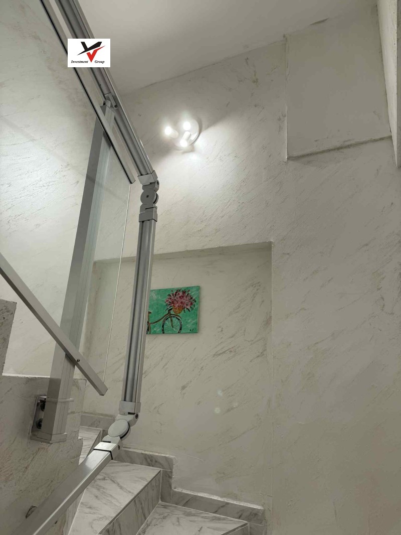 Продава 3-СТАЕН, гр. Перник, Изток, снимка 13 - Апартаменти - 52356018