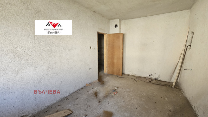 For Sale  3+ bedroom region Plovdiv , Hisarya , 131 sq.m | 35708905 - image [2]