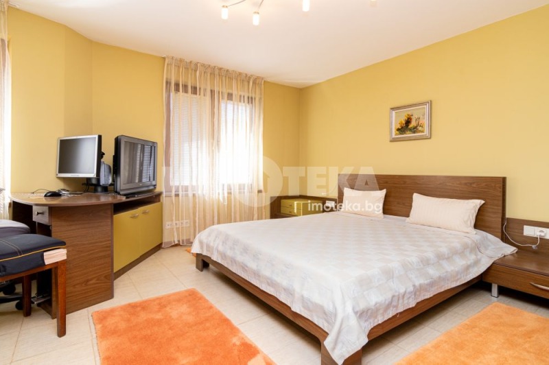 Til salg  Hus Sofia , Lozen , 645 kvm | 27706848 - billede [16]