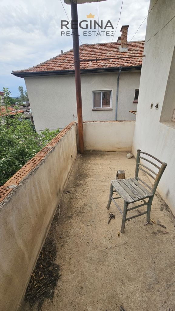 Продава КЪЩА, гр. Хисаря, област Пловдив, снимка 9 - Къщи - 52144518