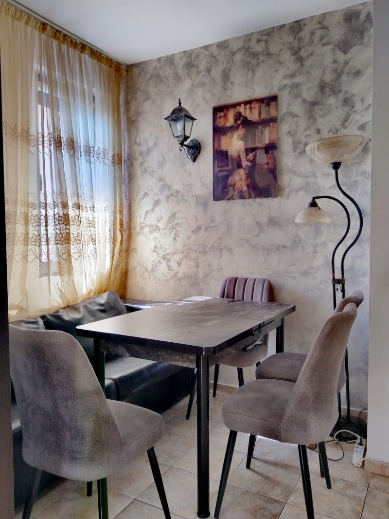 Продава КЪЩА, с. Кошарица, област Бургас, снимка 2 - Къщи - 52152030